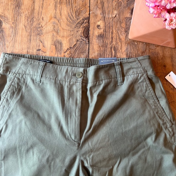 Talbots Pants - Army green Talbots joggers
